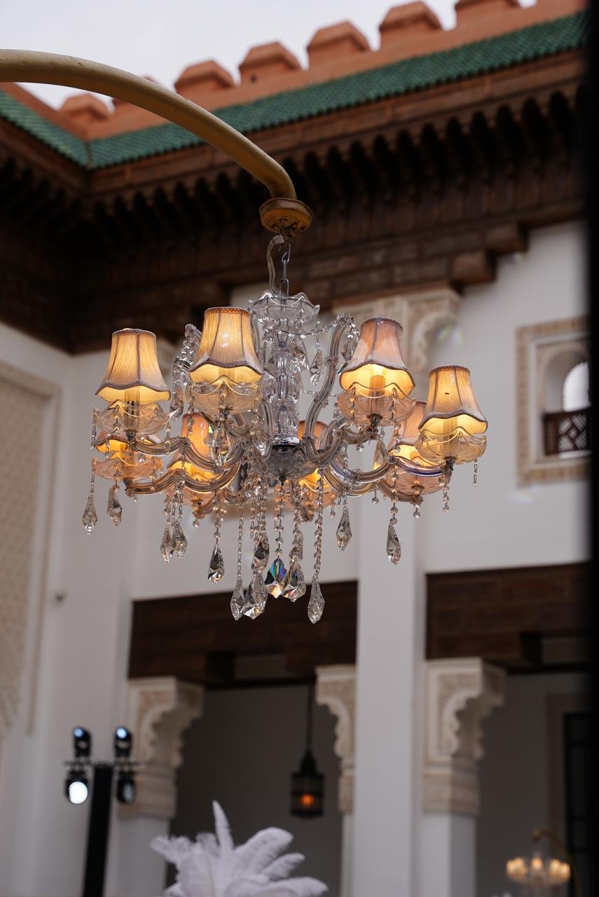 Luxury wedding at Palace Layali in Casablanca — floral installations, candlelight and refined tablescapes, produced by SBAI Events Production